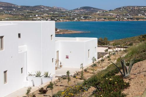 Natura Villas Paros
