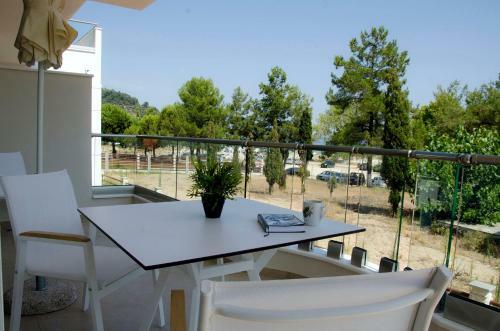 Apartamento Hatzoudis Luxury Suites