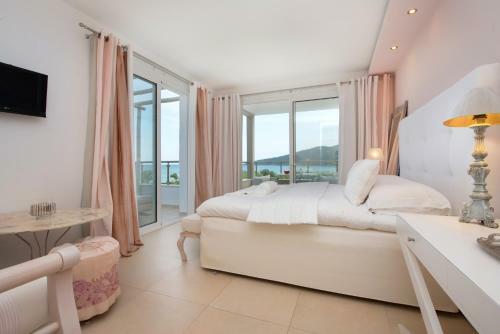 Mare Monte Small Boutique Hotel