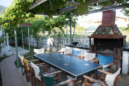 Nereids Apartments And Studios