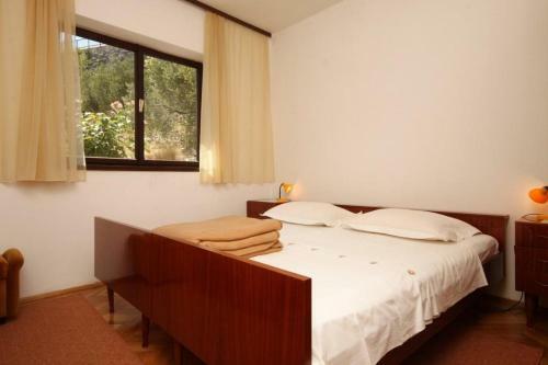 Apartments With A Parking Space Krvavica, Makarska - 6749