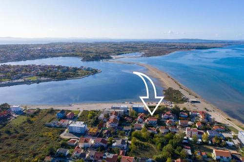 Apartments By The Sea Nin, Zadar - 5838