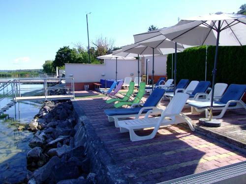 Sunset Beach Apartmanh�z