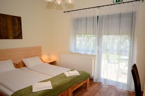 Bed & Breakfast Sz�rsz� Panzi�