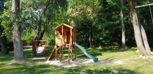 Kenese-v�lgye Villahotel