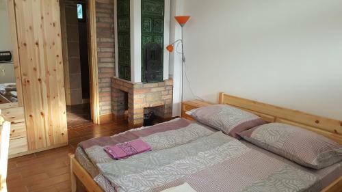 Hostal Geszteny�s Vend�gh�z