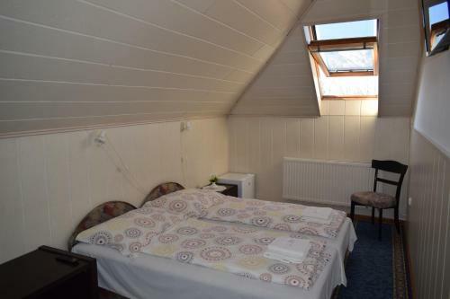 Hostal Ujv�ri Vend�gh�z