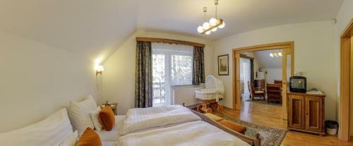 Hostal Zseri Vad�szh�z