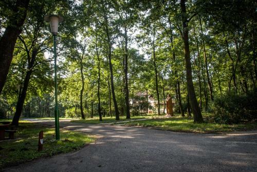 Hostal Zseri Vad�szh�z