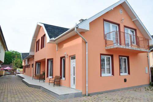 Z�ld B�ka Pegazus Apartmanh�z