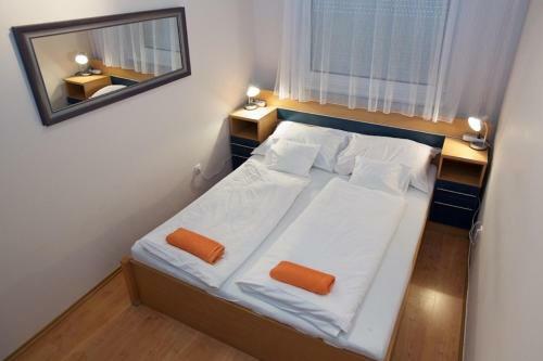 Zoli Apartmanok-bal�zs K�lcsey 32