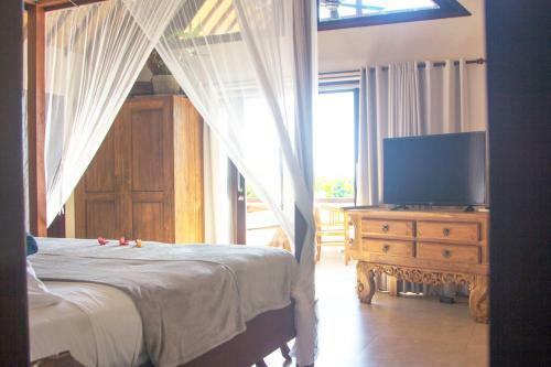 Melasti Beach Bungalows