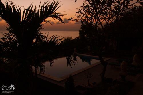 Beten Waru Bungalow And Restaurant