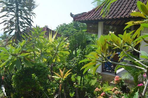 Sinar Bali 1 Bungalows