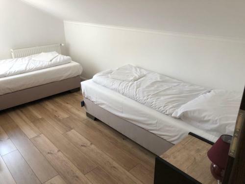 Hostal Duna Vend�gh�z