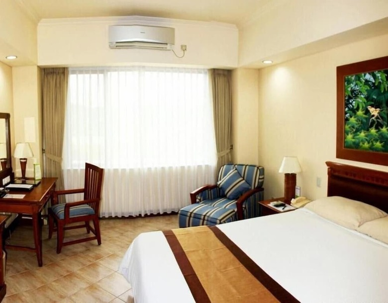 Puri Kiic Golf View Hotel