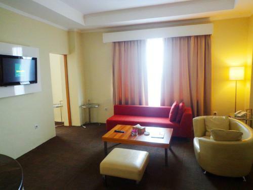 Sapadia Hotel Siantar