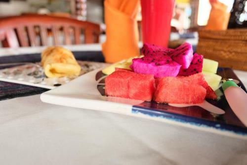 Hotel Kerti Beach Bungalow And Restaurant