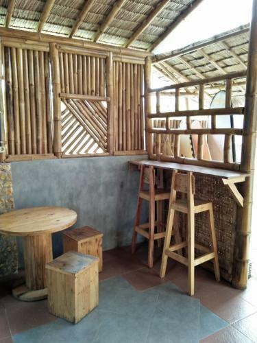 Hostal La Calypso Guesthouse