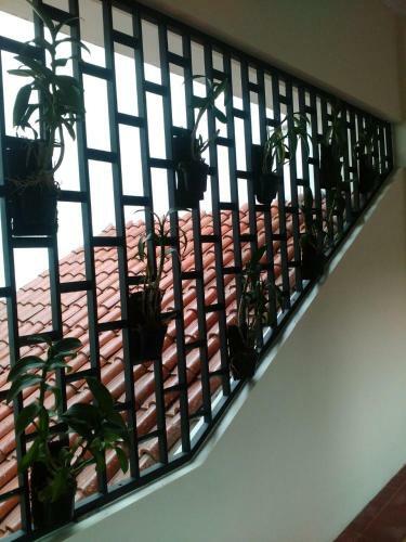 Hostal Reddoorz @ Letjend S. Parman Pacitan