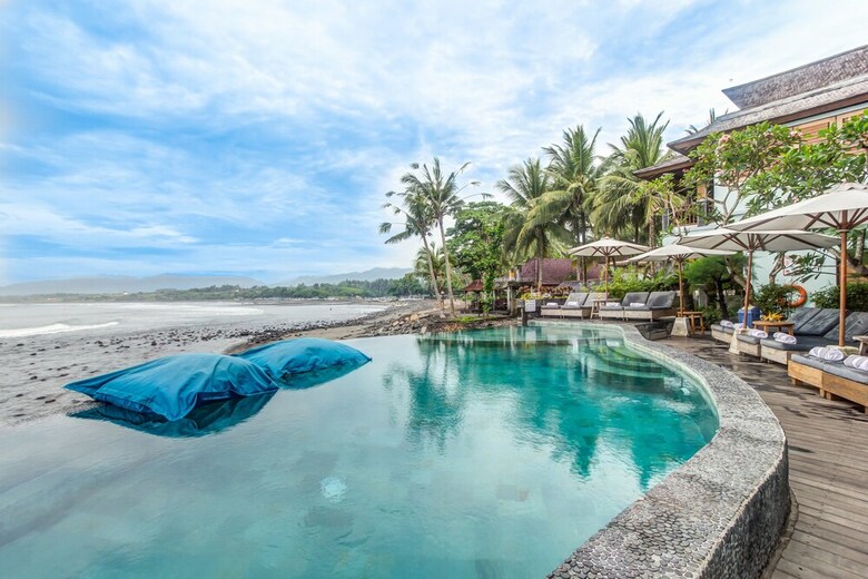 Hotel Bombora Medewi Wavelodge