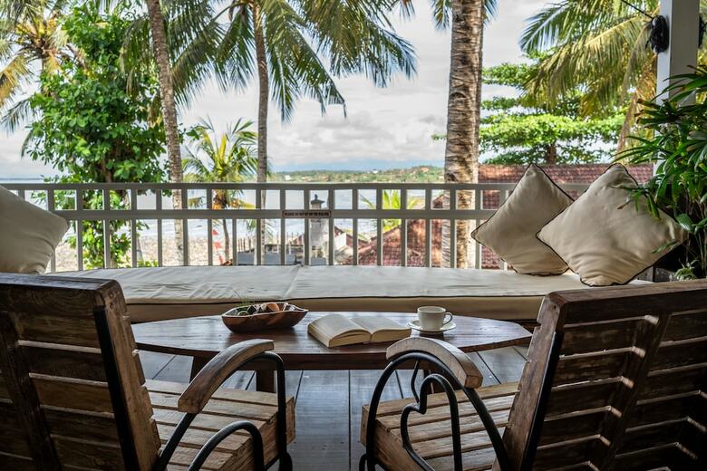 Hotel Bombora Medewi Wavelodge