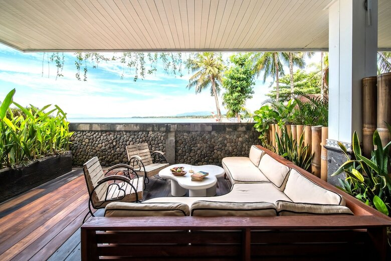 Hotel Bombora Medewi Wavelodge