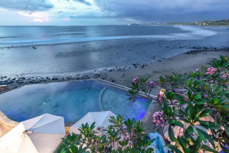 Hotel Bombora Medewi Wavelodge