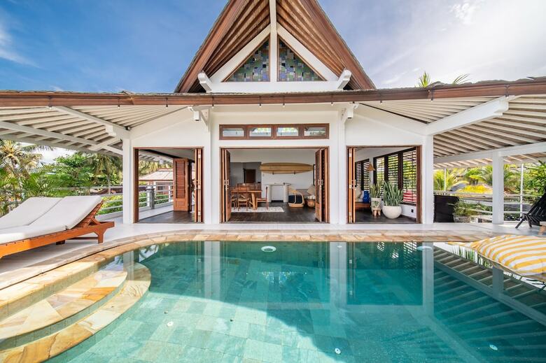 Hotel Bombora Medewi Wavelodge