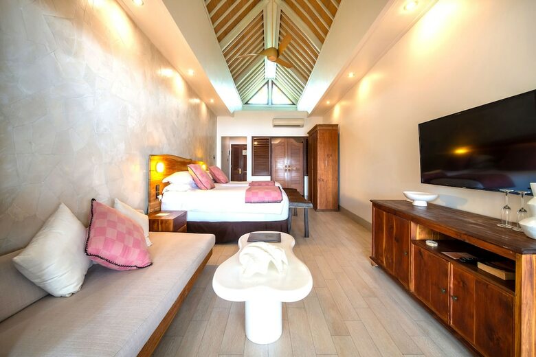 Hotel Bombora Medewi Wavelodge