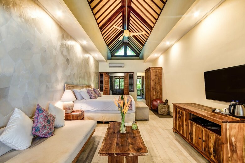 Hotel Bombora Medewi Wavelodge