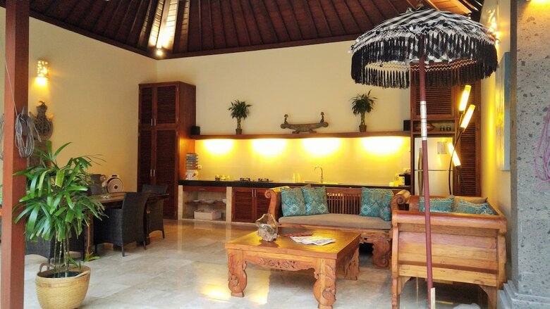 Hostal The Villas Tejakula