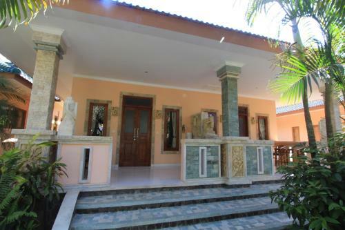 Poinciana Resort