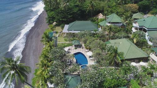 Poinciana Resort