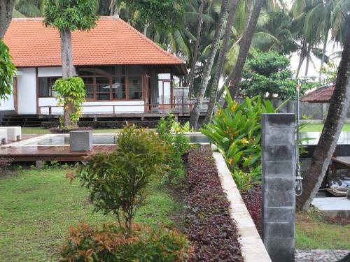 Hostal The Amrita - Salt Farm Villas