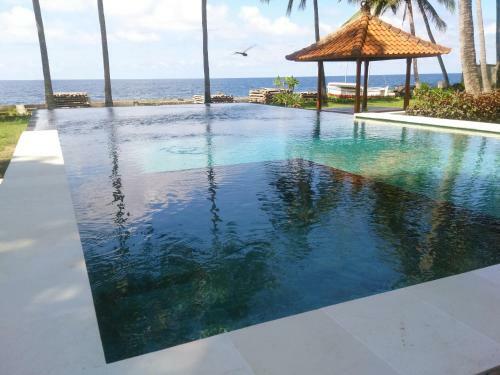 Hostal The Amrita - Salt Farm Villas