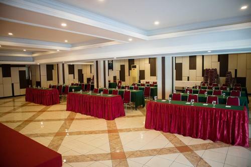 Karlita Hotel Tegal