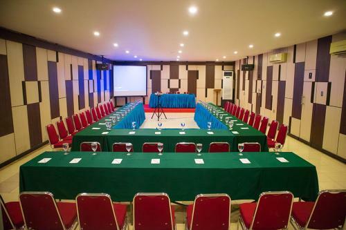 Karlita Hotel Tegal