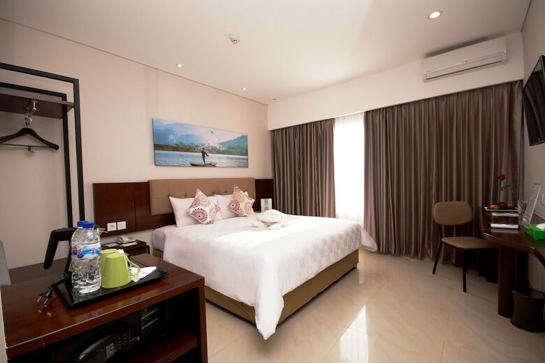 Hotel Primebiz Tegal