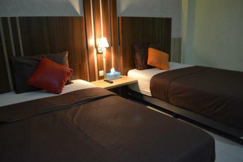 City Hotel
