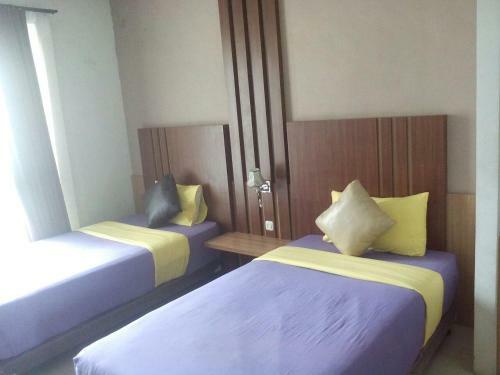 City Hotel