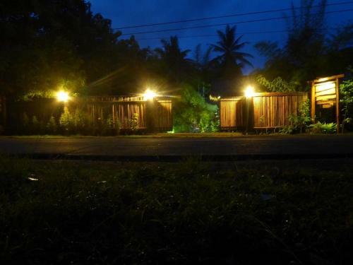 Hostal Shibui Garden Bungalows And Restaurant