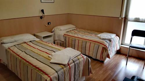 Hostal Affittacamere Metro Fiera