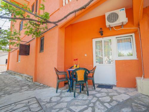Apartamentos Guest House Ana