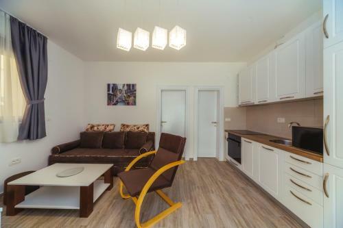 Apartments Monte Re