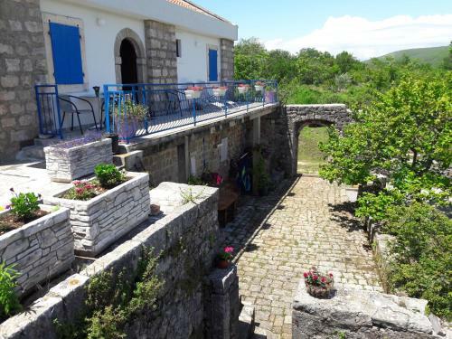 Holiday House Stari Volat