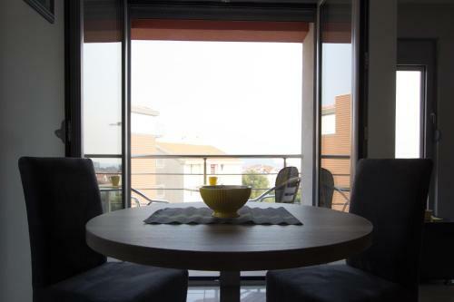 New Sunshine Apartments