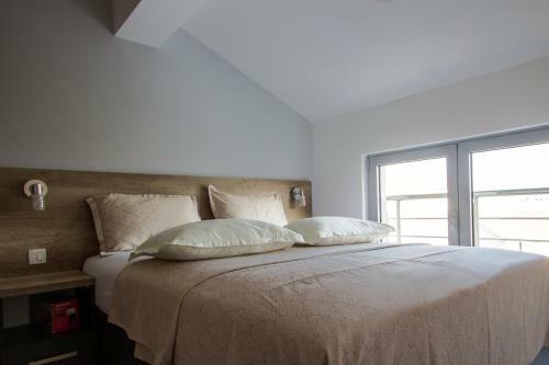 New Sunshine Apartments