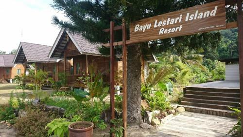 Hotel Bayu Lestari Island Resort