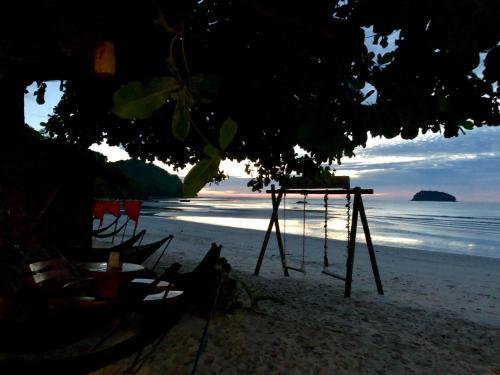 Posada Dragon Pearl Beach Resort